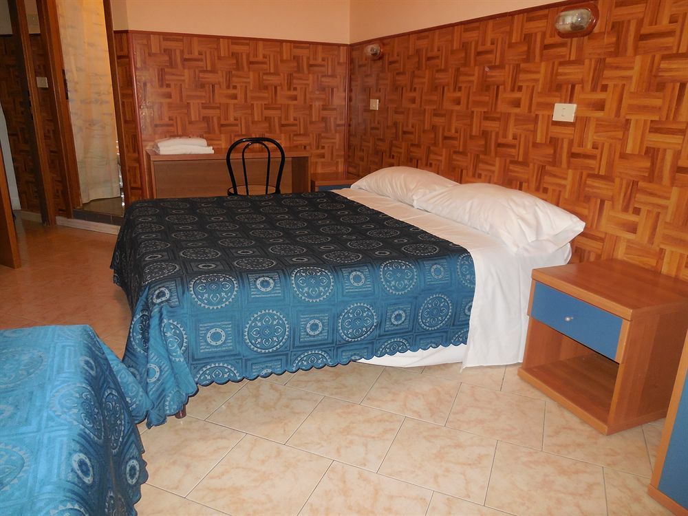 Hotel Cressy Rzym Zewnętrze zdjęcie