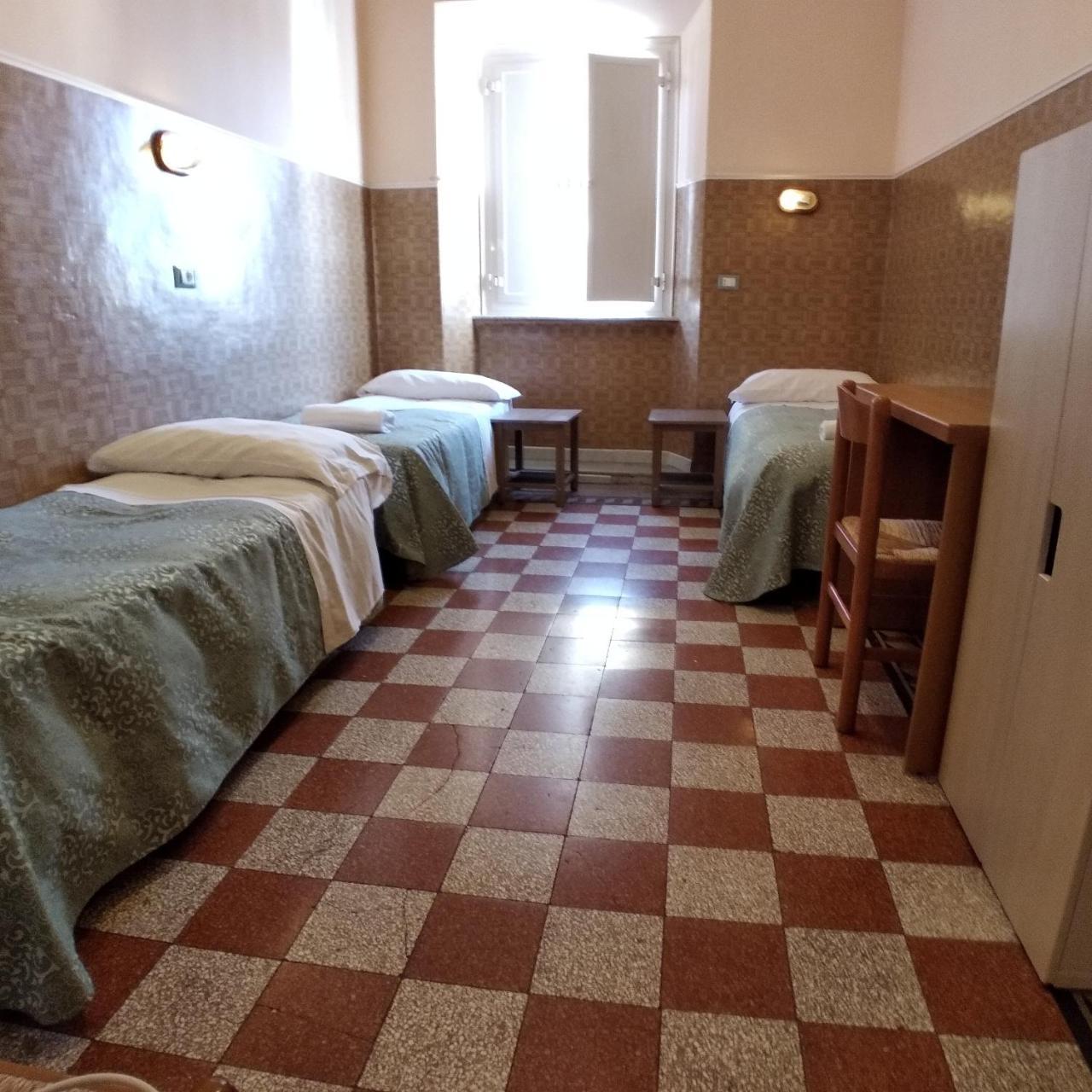 Hotel Cressy Rzym Zewnętrze zdjęcie